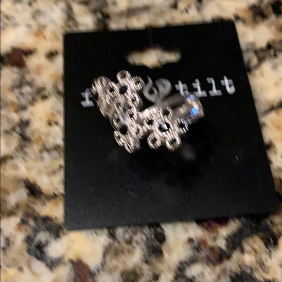 Full Tilt ring and earrings. - Picture 4 of 5